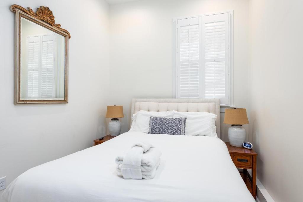 The Quarters On Spring Hotell Charleston Exteriör bild